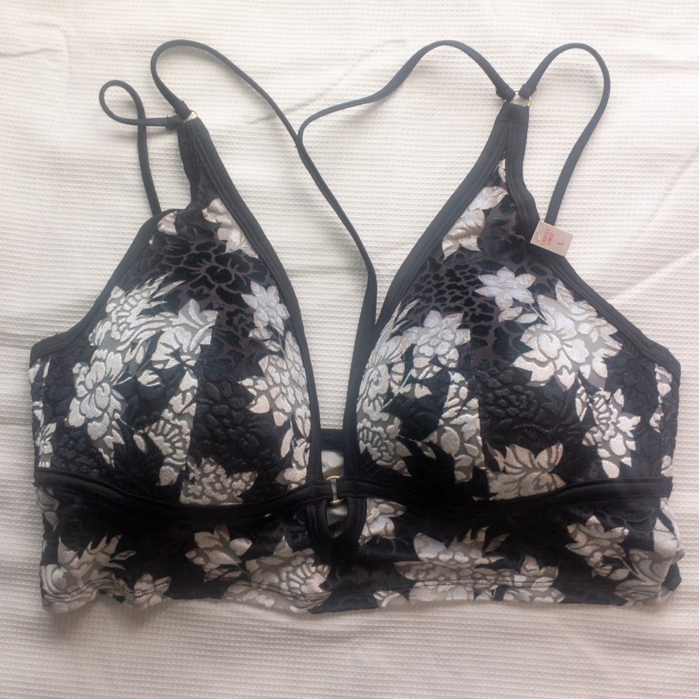 PINK Victoria’s Secret Lace Bralette